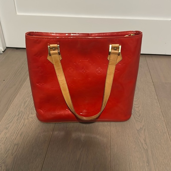 Authentic Louis Vuitton Vernis bag in Patten red leather. Vintage. - Picture 1 of 6